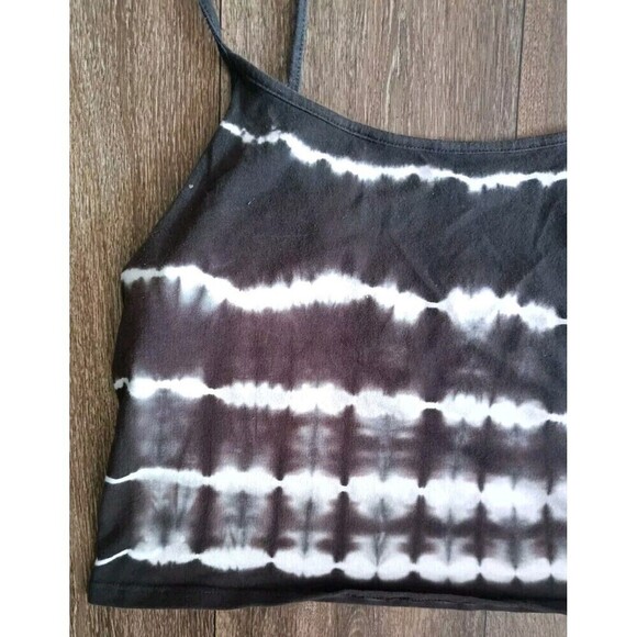 American Eagle Black White Tie Dye Cropped Cami Size Medium Athleisure Y2K 90s - Picture 4 of 4